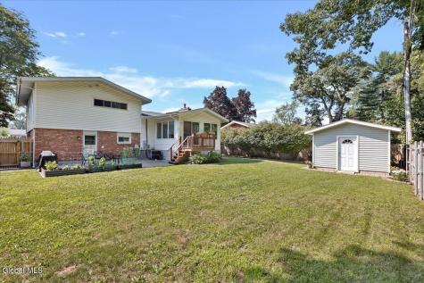 38 Hialeah Drive Colonie NY 12205