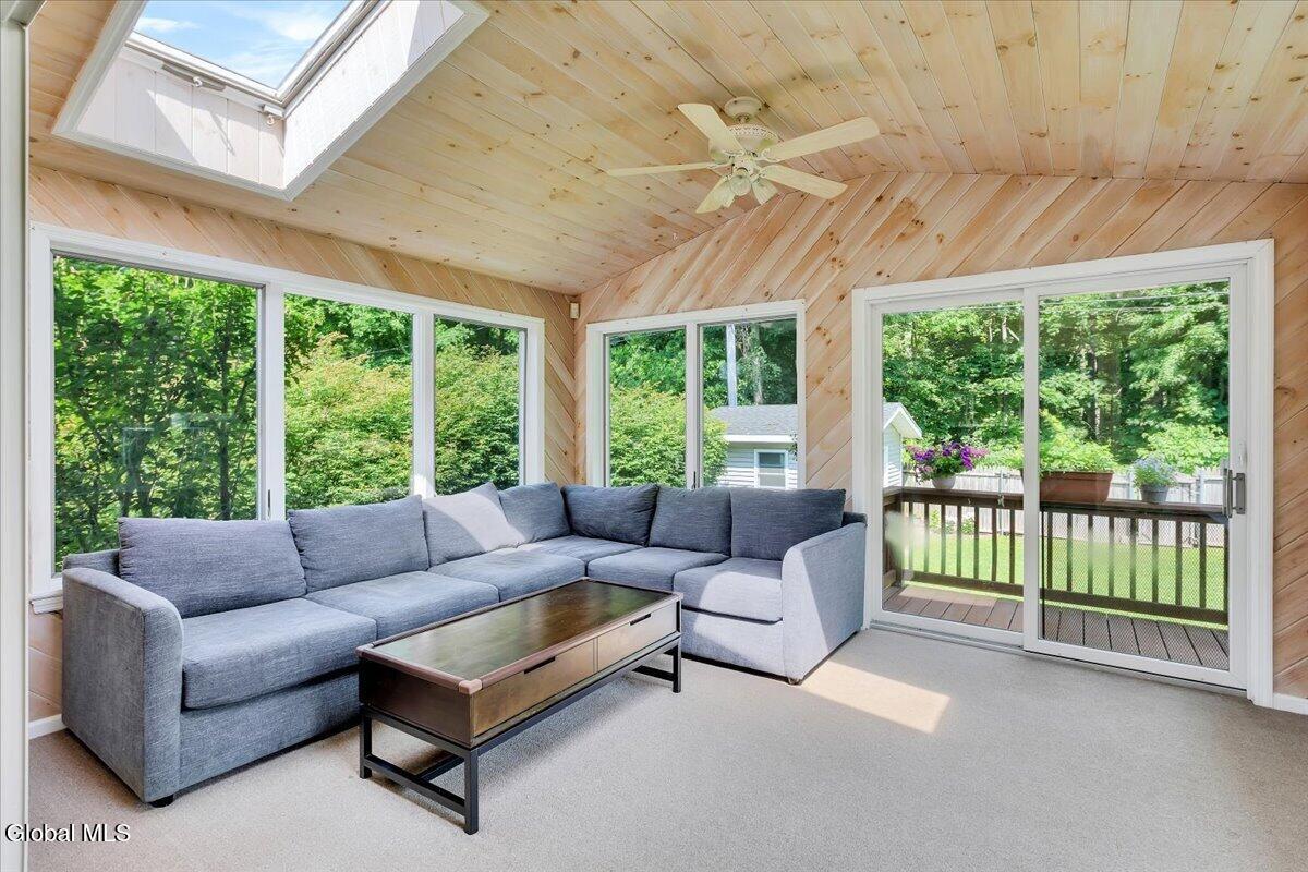 38 Hialeah Drive Colonie NY 12205