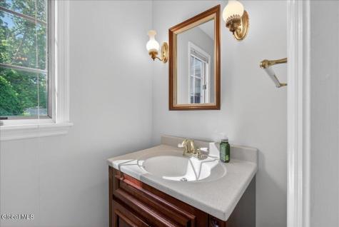 3 Fenway Drive Loudonville NY 12211