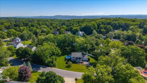 3 Fenway Drive Loudonville NY 12211