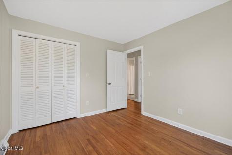 3 Fenway Drive Loudonville NY 12211