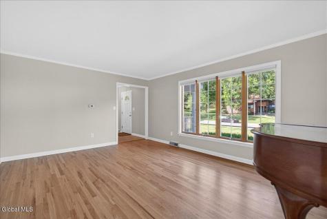 3 Fenway Drive Loudonville NY 12211
