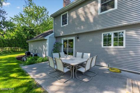 3 Fenway Drive Loudonville NY 12211
