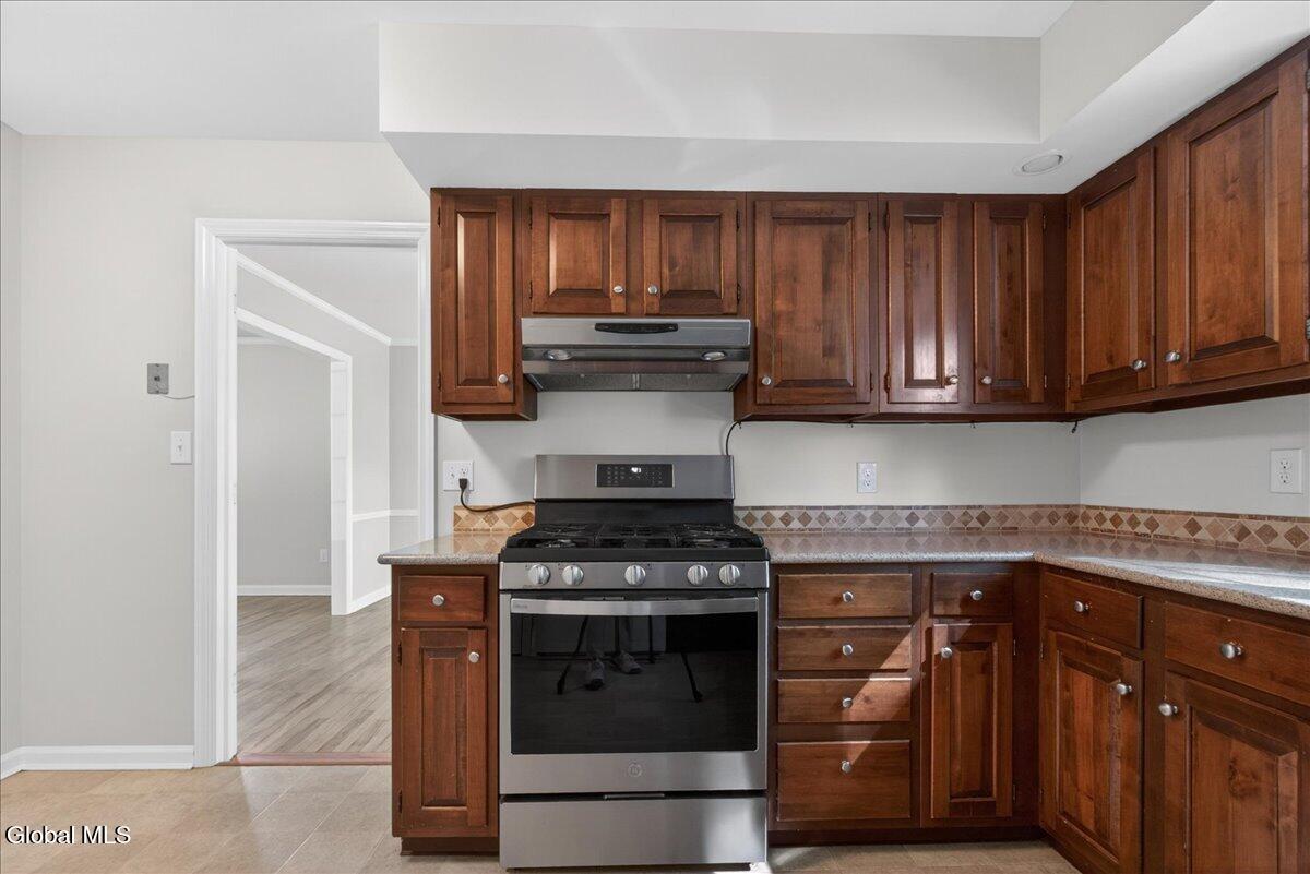 3 Fenway Drive Loudonville NY 12211
