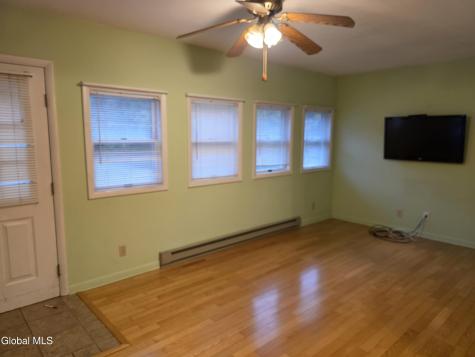 32 New Shaker Road Albany NY 12205