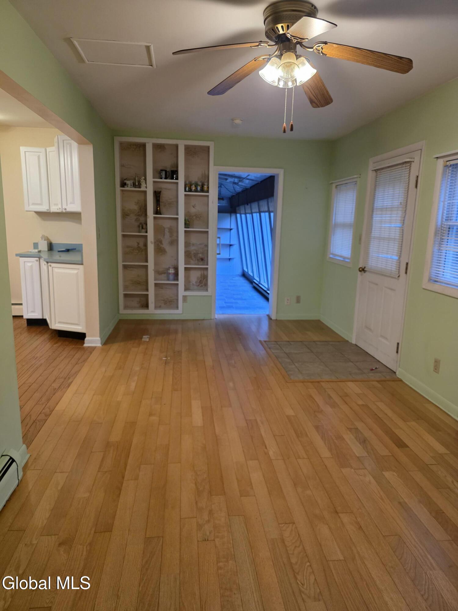 32 New Shaker Road Albany NY 12205