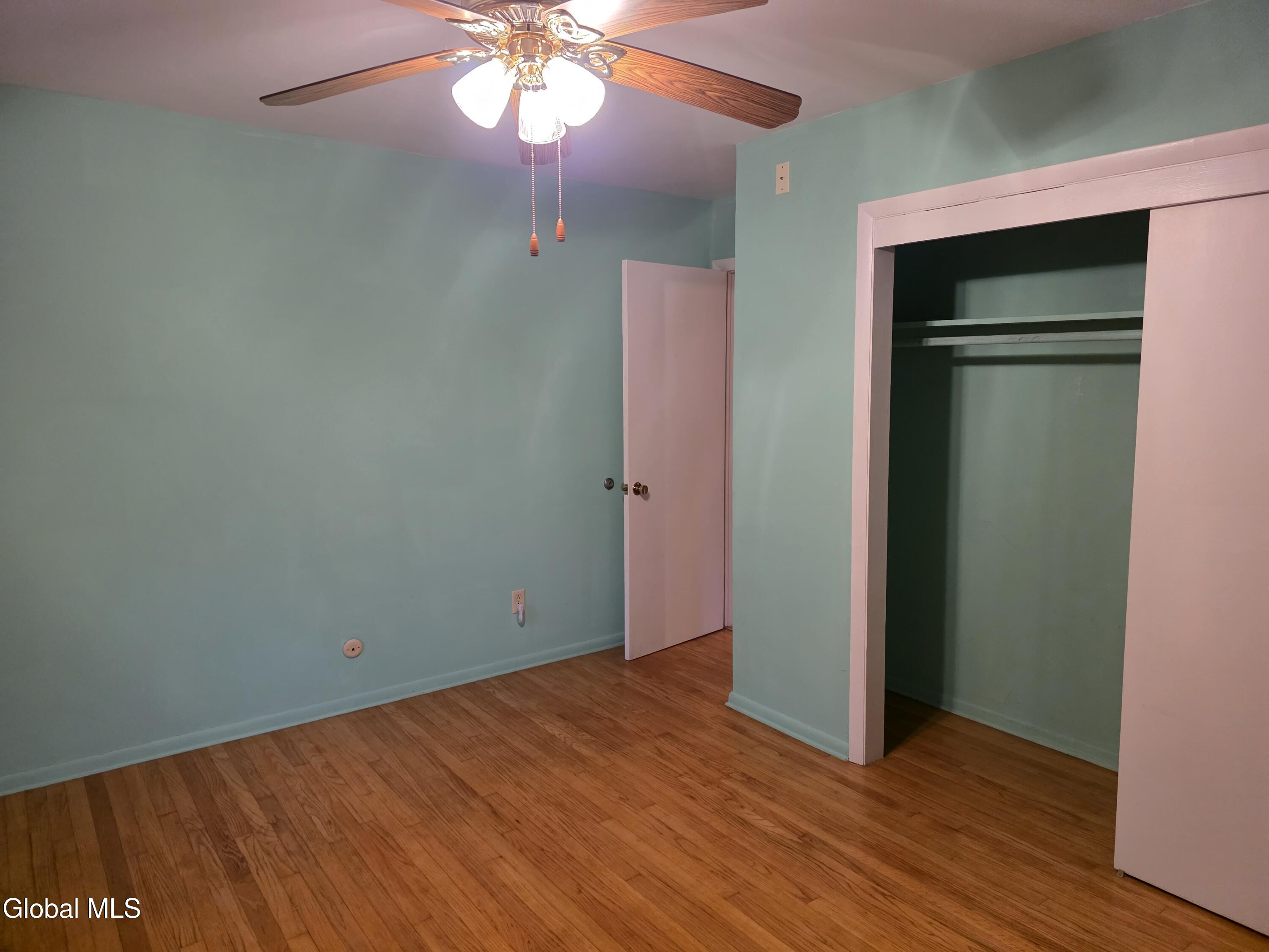 32 New Shaker Road Albany NY 12205