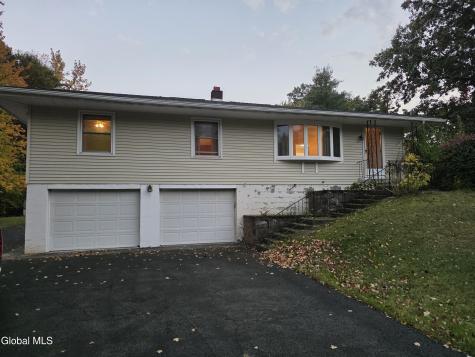 32 New Shaker Road Albany NY 12205