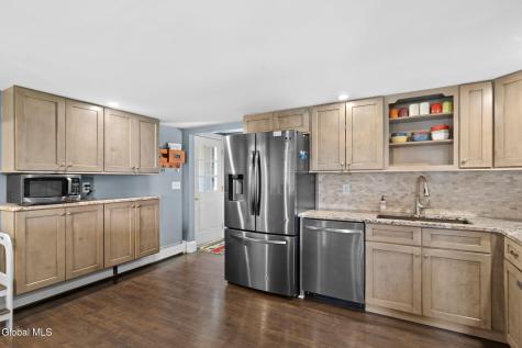 2188 Route 9 Kinderhook NY 12106