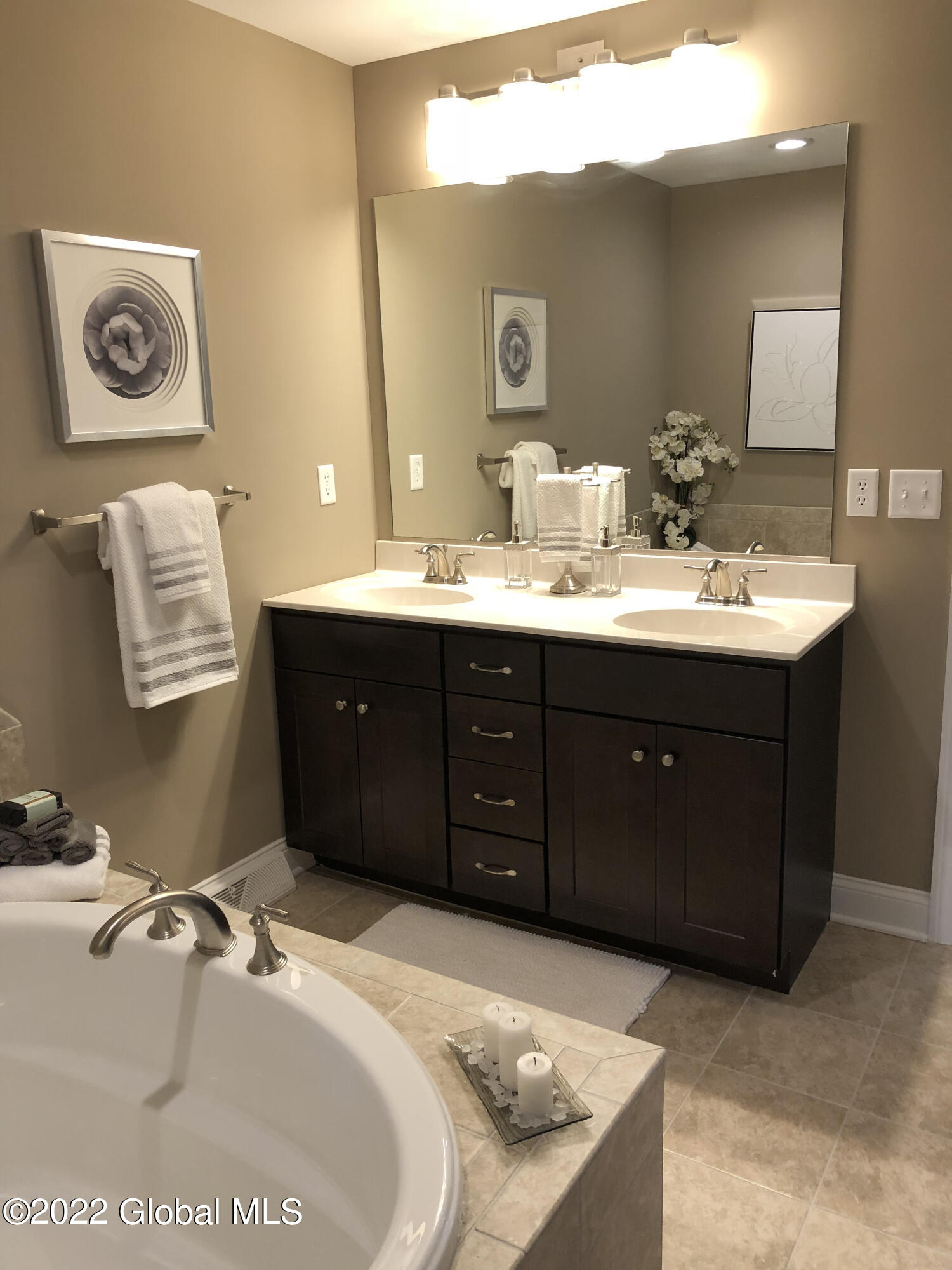 10 Balsam Court Ballston Lake NY 12019