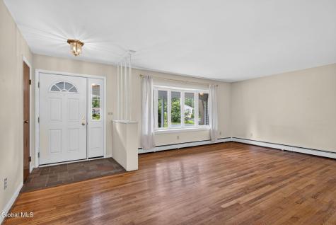 26 Secada Drive Clifton Park NY 12065