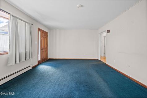 323 N 7th Avenue Mechanicville NY 12118
