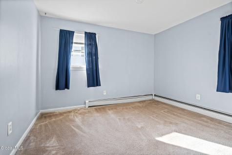 323 N 7th Avenue Mechanicville NY 12118