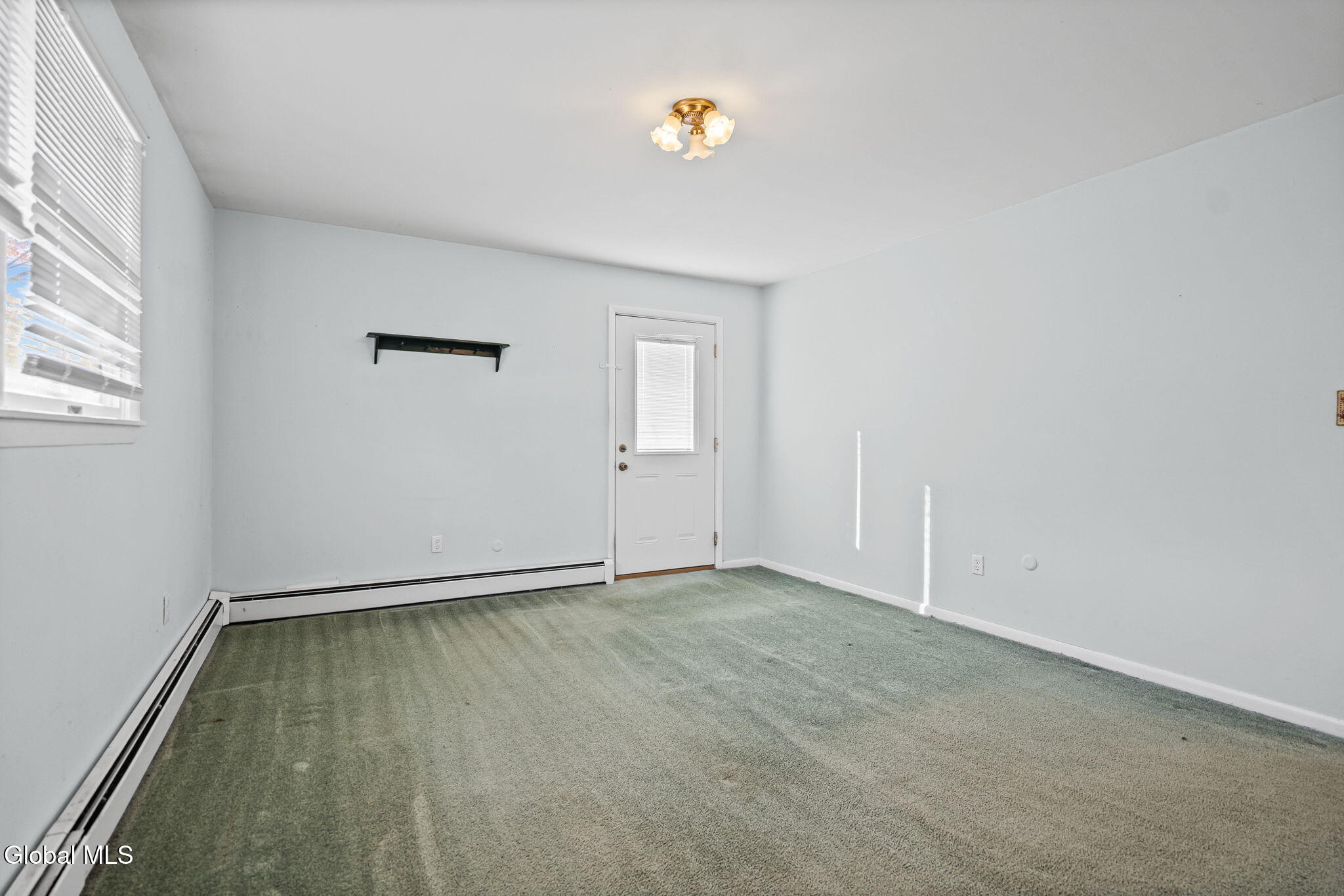 323 N 7th Avenue Mechanicville NY 12118