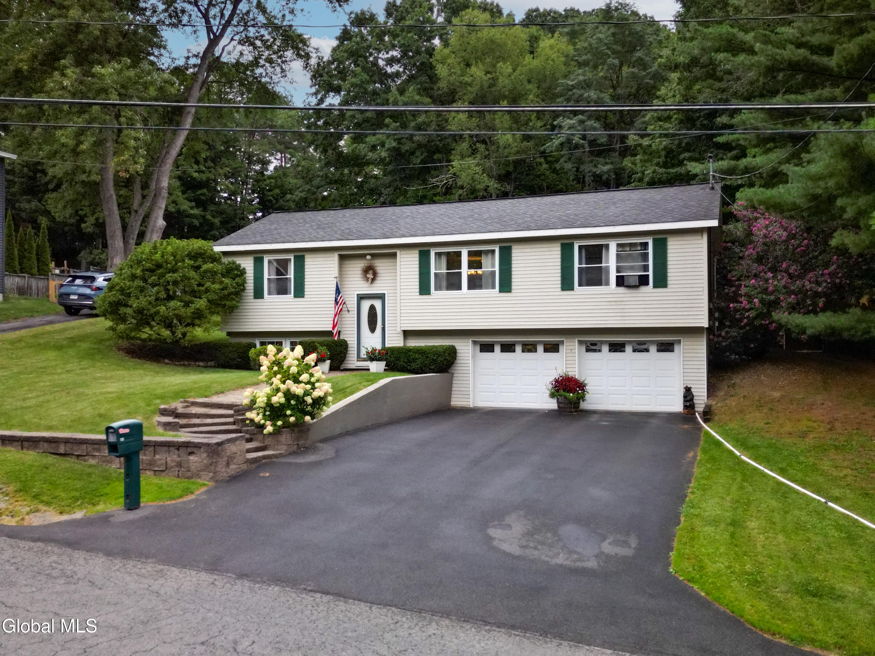844 Glebe Street Johnstown NY 12095