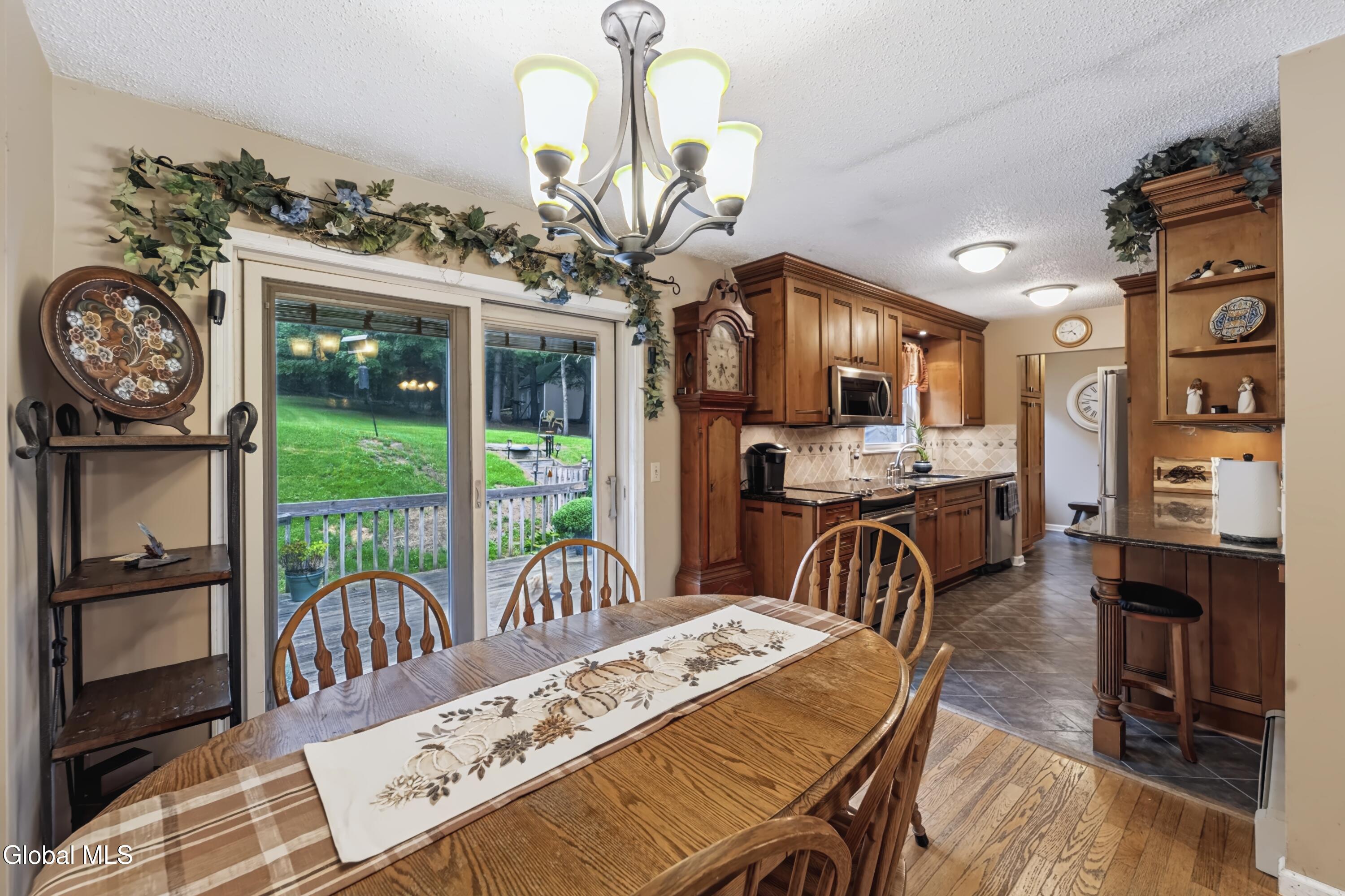 844 Glebe Street Johnstown NY 12095