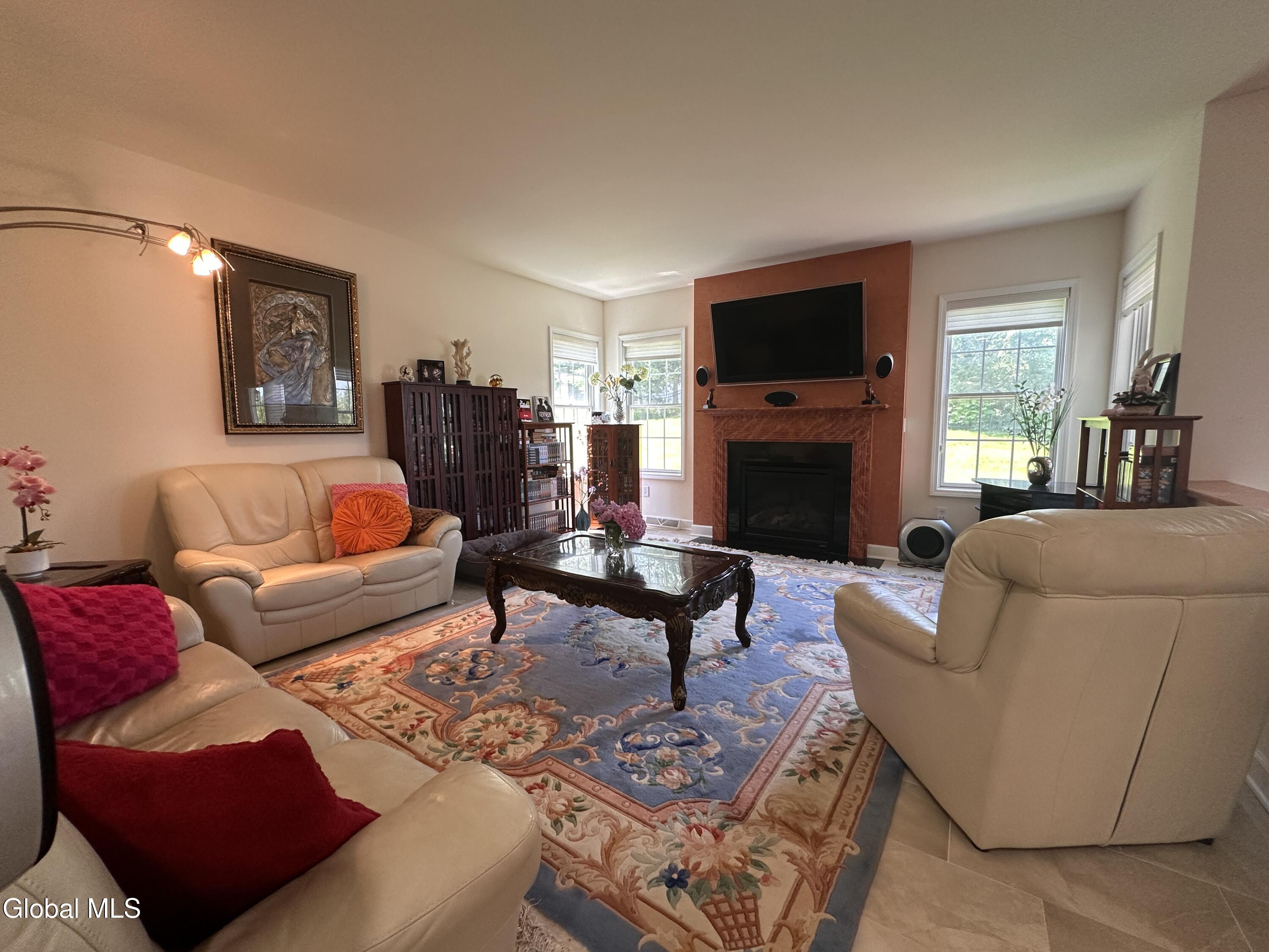 22 Fairview Lane Mechanicville NY 12118