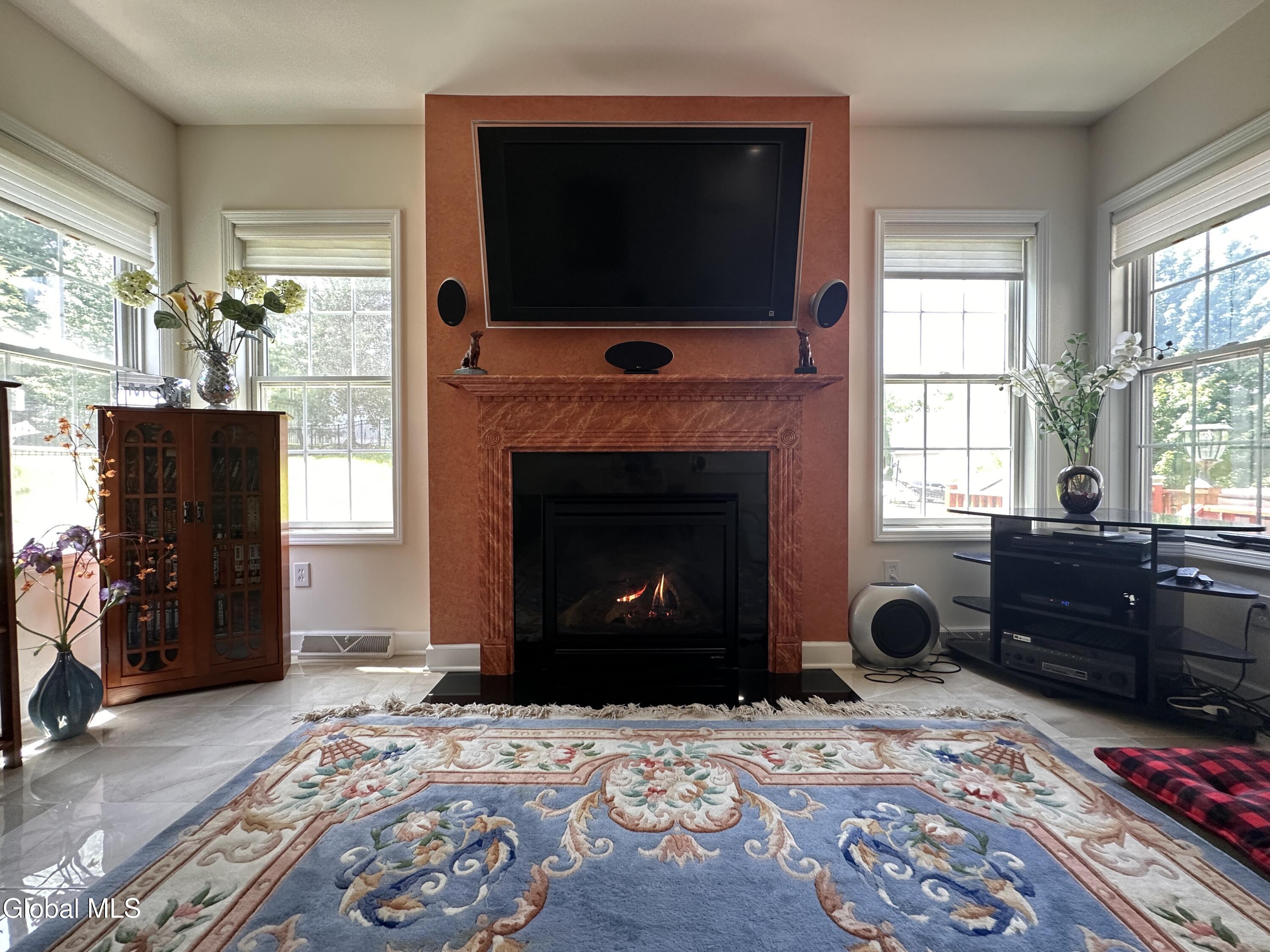 22 Fairview Lane Mechanicville NY 12118