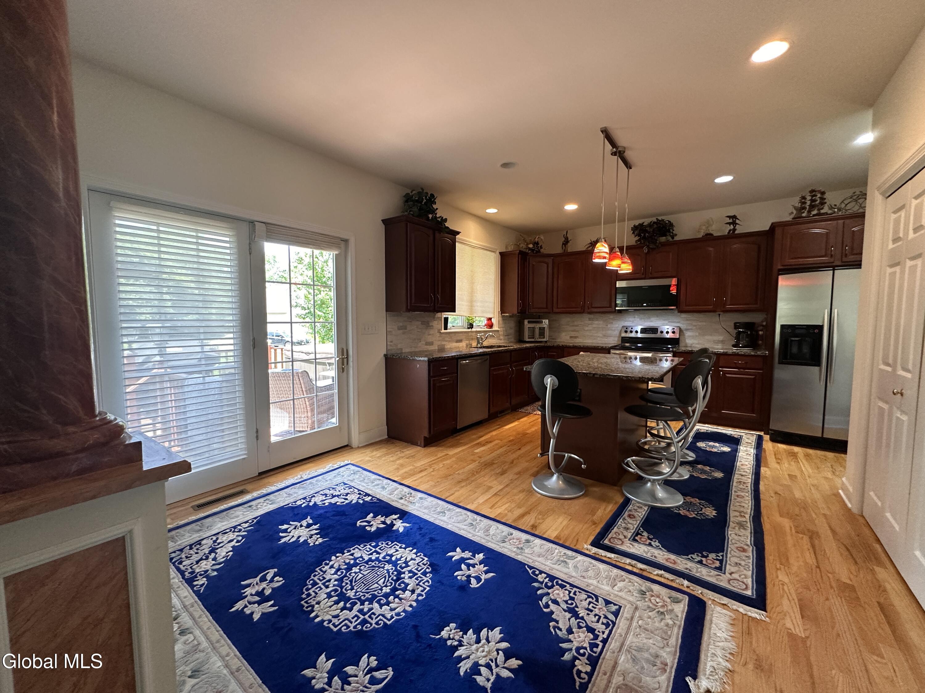 22 Fairview Lane Mechanicville NY 12118