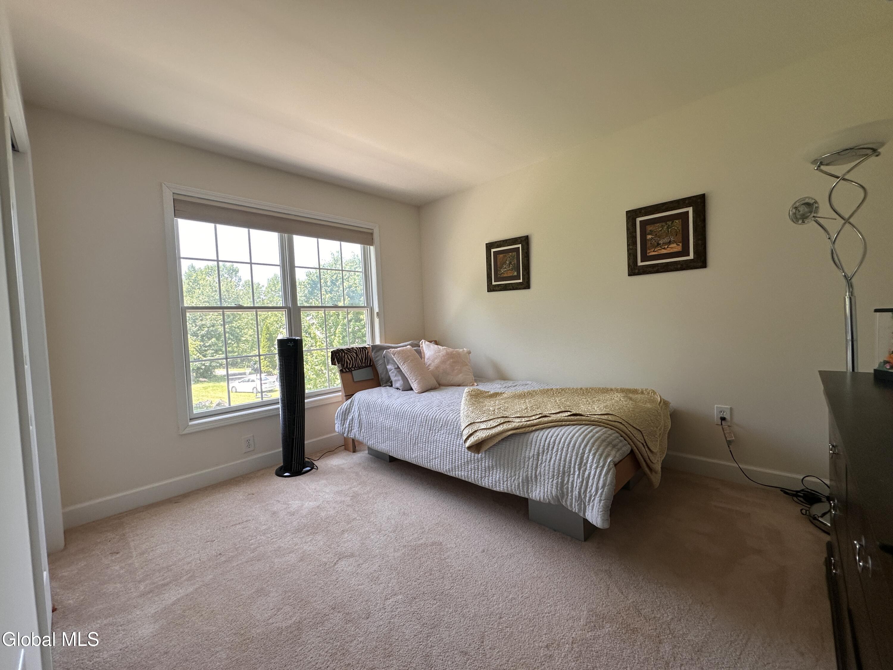 22 Fairview Lane Mechanicville NY 12118