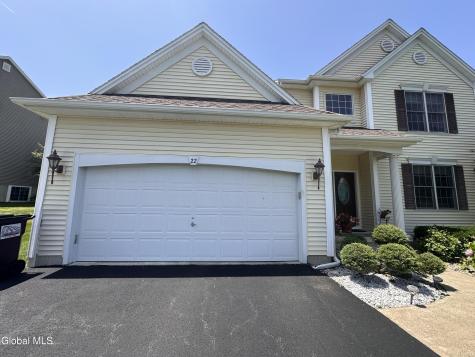 22 Fairview Lane Mechanicville NY 12118