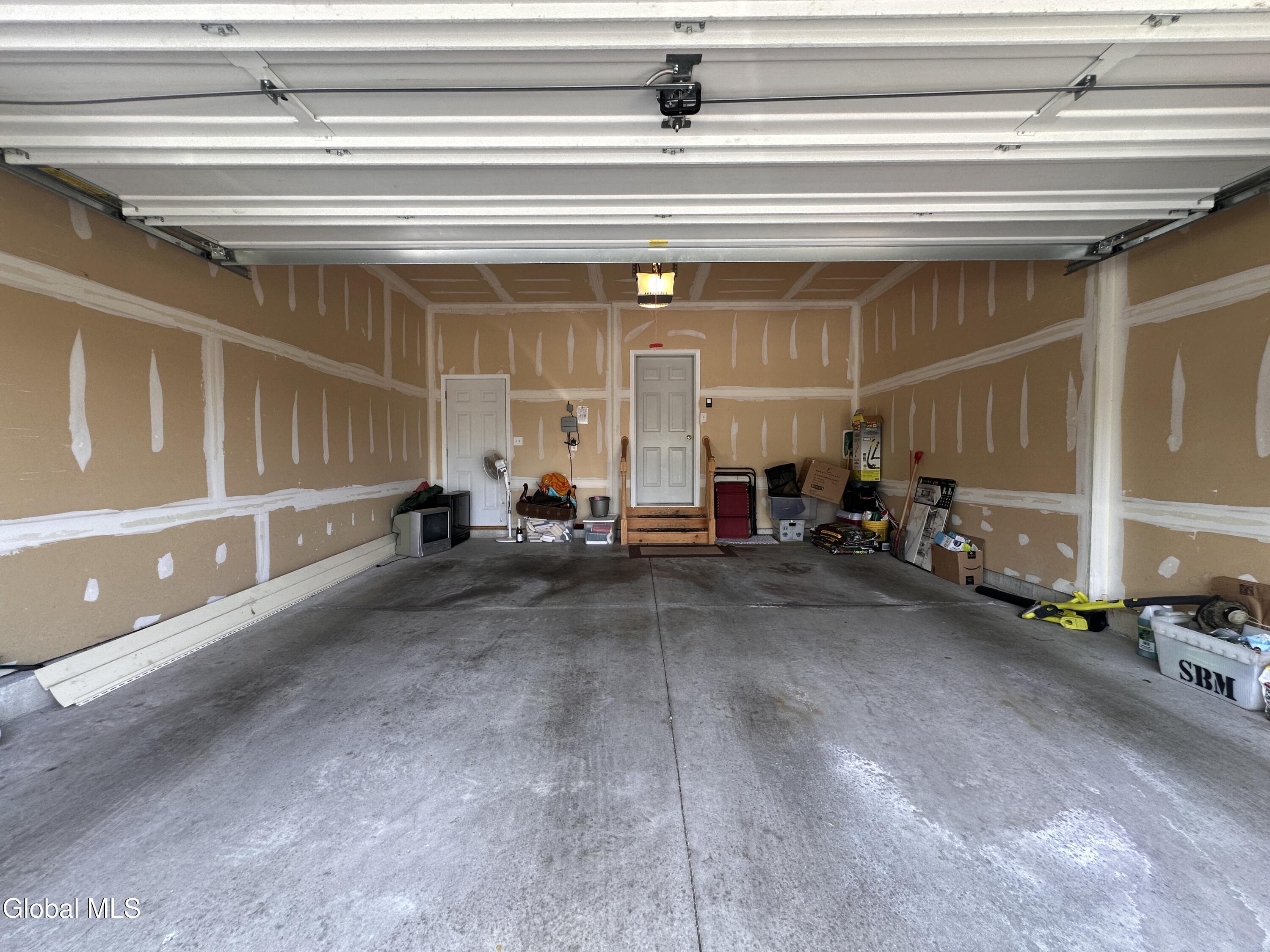 22 Fairview Lane Mechanicville NY 12118