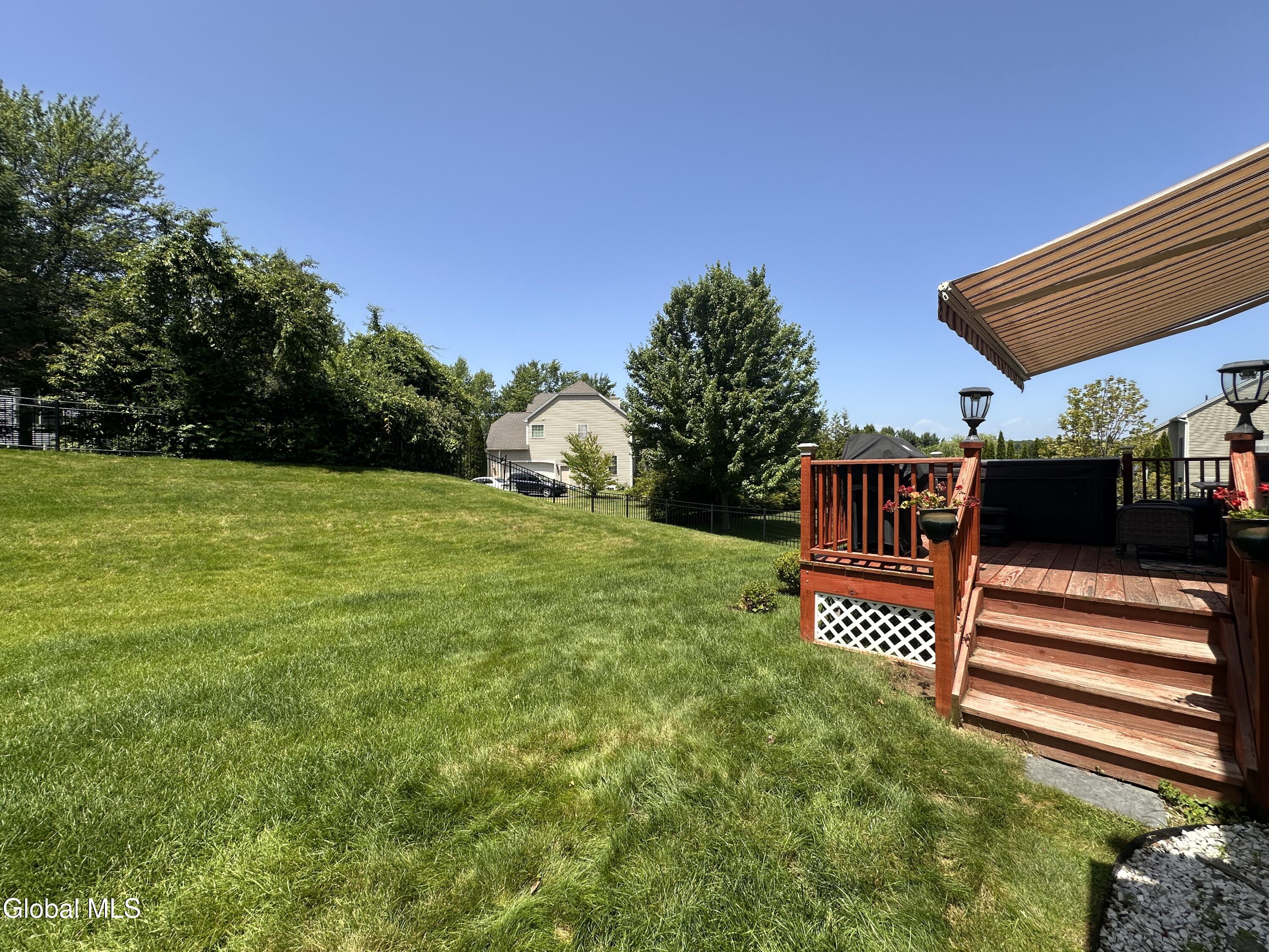 22 Fairview Lane Mechanicville NY 12118