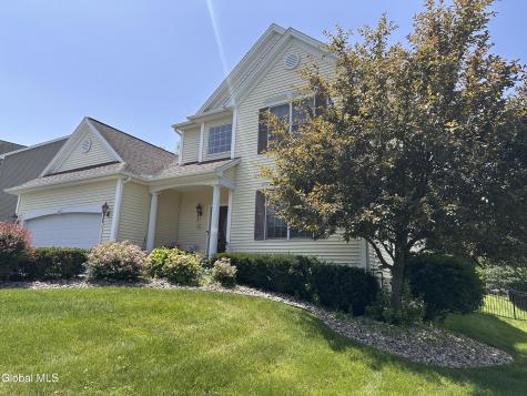 22 Fairview Lane Mechanicville NY 12118
