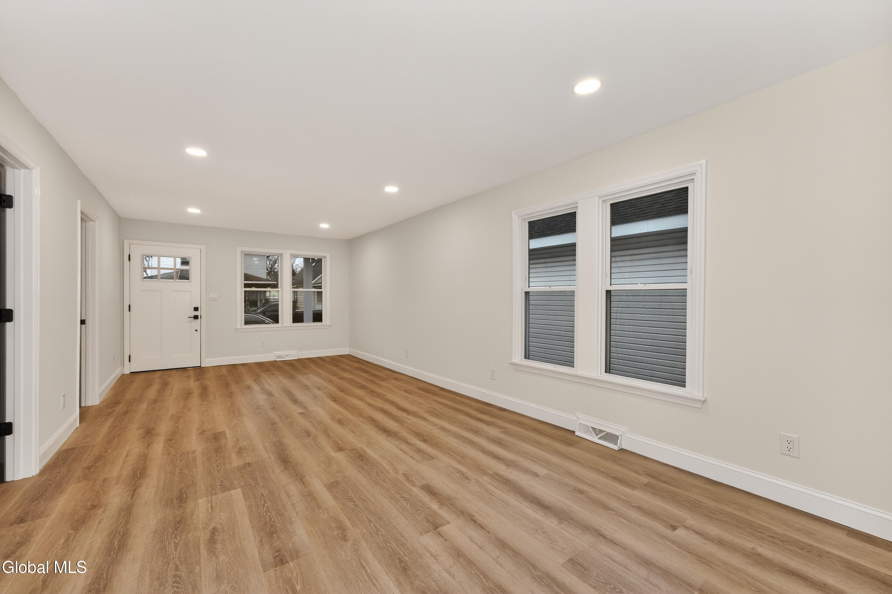 2858 Plunkett Avenue Rotterdam NY 12306