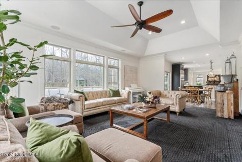 6 Brookhaven Court Saratoga Springs NY 12866