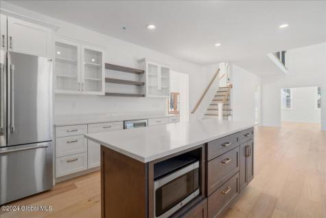 6 Brookhaven Court Saratoga Springs NY 12866