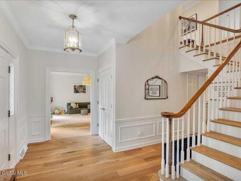 30 Longwood Drive Saratoga Springs NY 12866