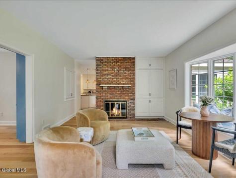 30 Longwood Drive Saratoga Springs NY 12866