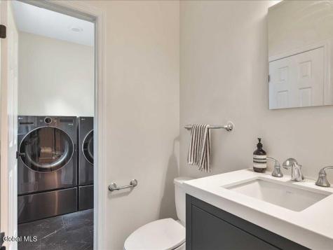 30 Longwood Drive Saratoga Springs NY 12866