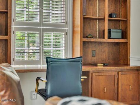 30 Longwood Drive Saratoga Springs NY 12866