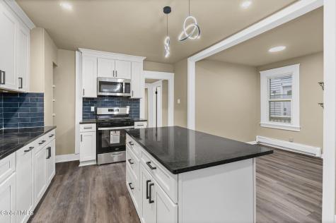 683 Park Avenue Albany NY 12208