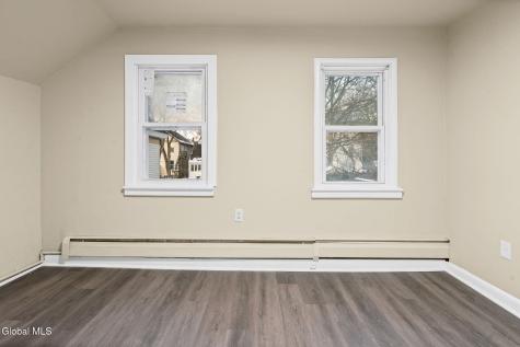 683 Park Avenue Albany NY 12208