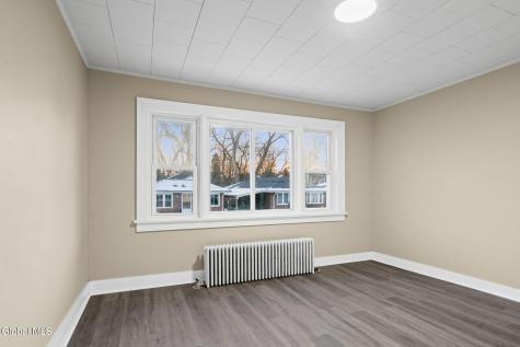 683 Park Avenue Albany NY 12208