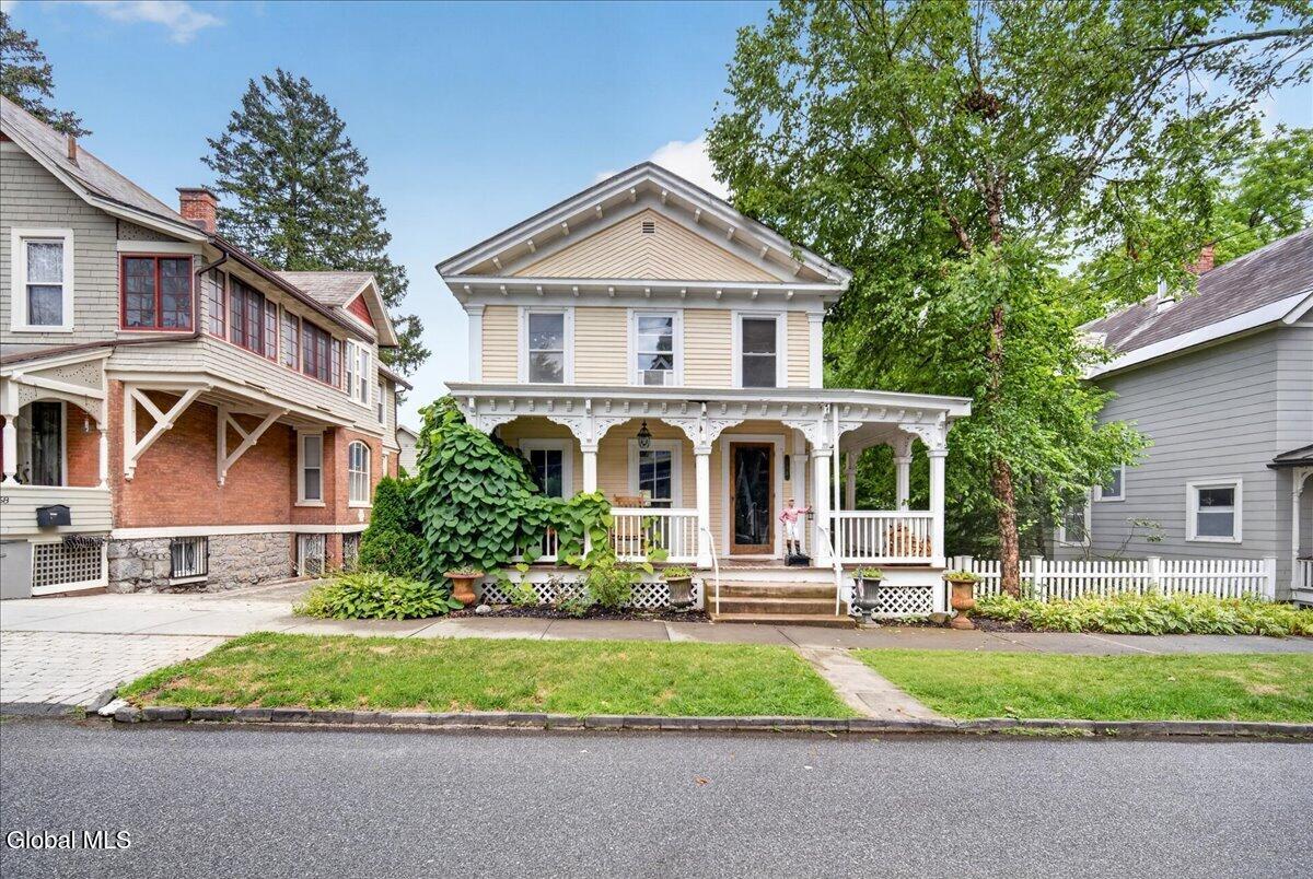 154 Woodlawn Avenue Saratoga Springs NY 12866