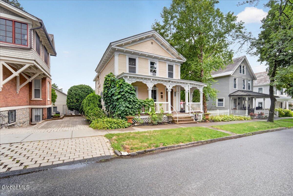 154 Woodlawn Avenue Saratoga Springs NY 12866