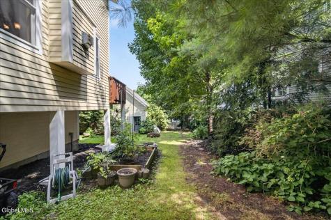 154 Woodlawn Avenue Saratoga Springs NY 12866