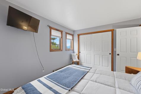 40 Ridgewood Court Bolton Landing NY 12814