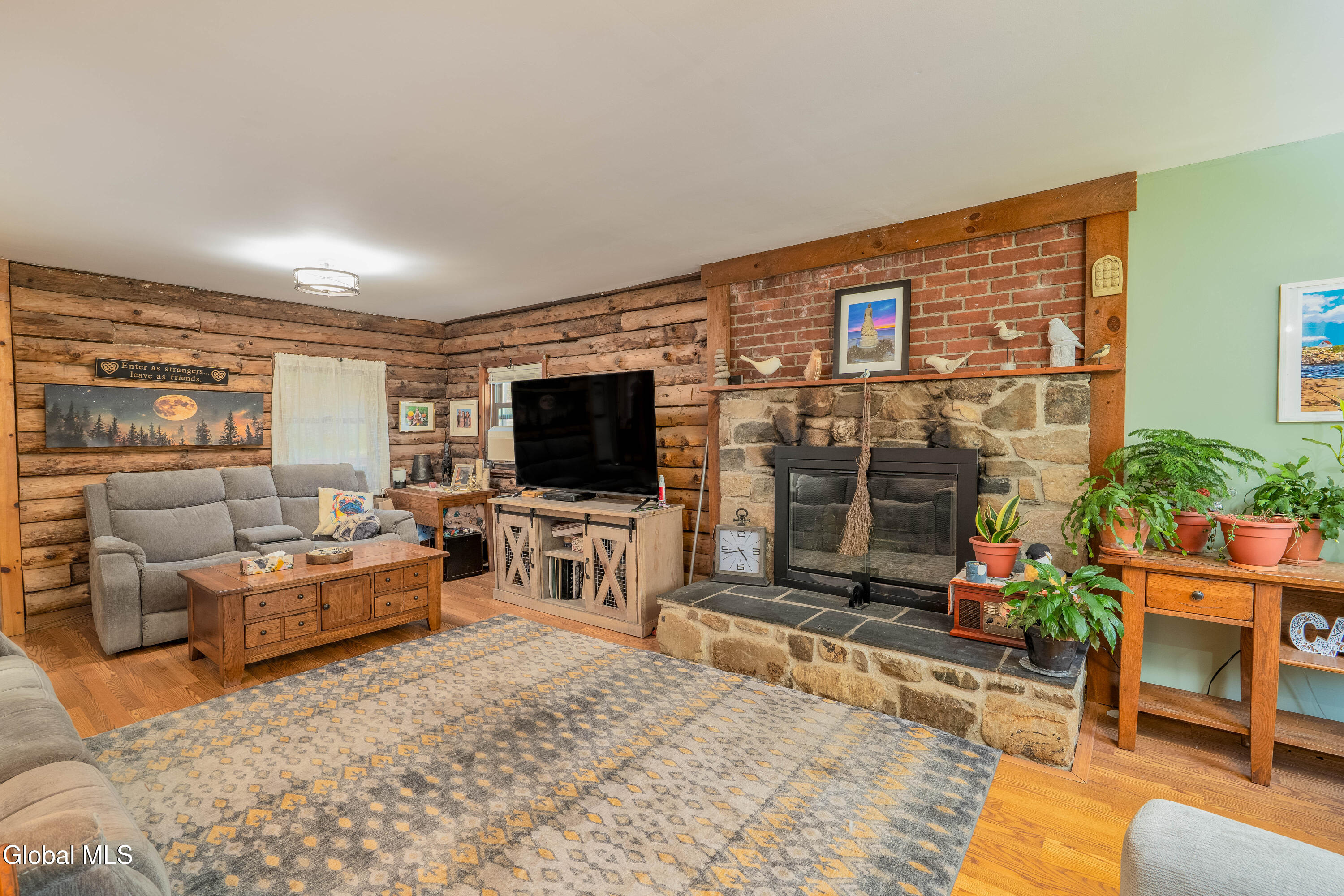 618 Chestnut Hill Road Cambridge NY 12816