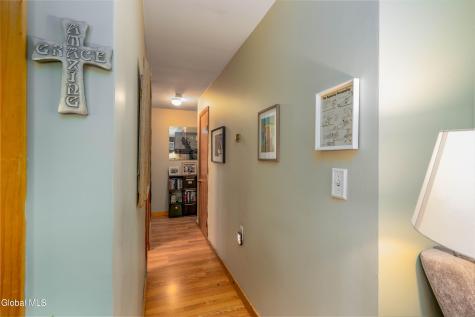 618 Chestnut Hill Road Cambridge NY 12816