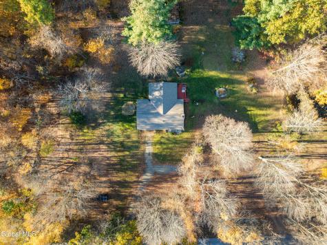 618 Chestnut Hill Road Cambridge NY 12816