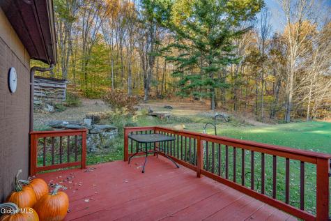 618 Chestnut Hill Road Cambridge NY 12816