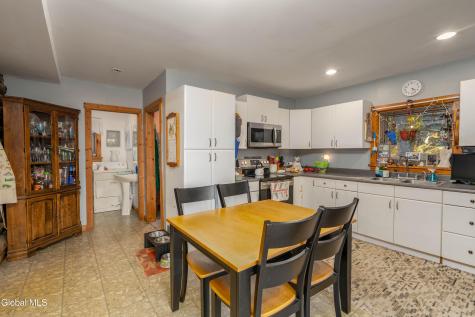 618 Chestnut Hill Road Cambridge NY 12816