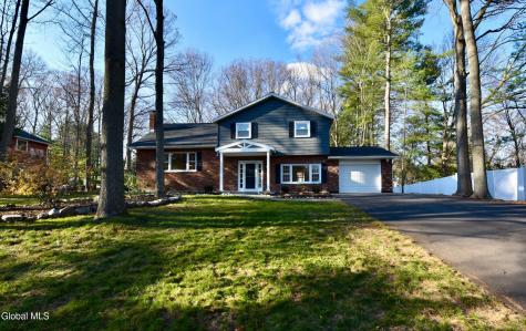 871 Maxwell Drive Niskayuna NY 12309