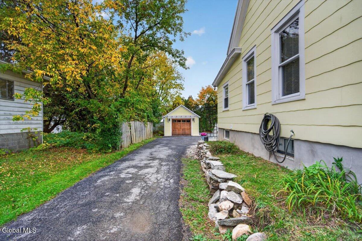 1123 Garner Avenue Schenectady NY 12309