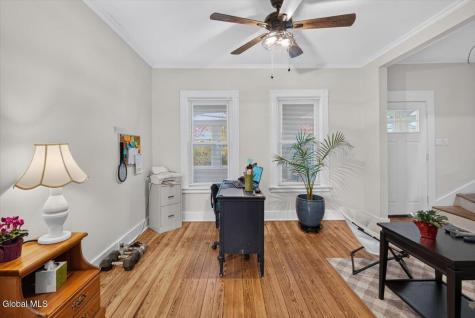 1123 Garner Avenue Schenectady NY 12309